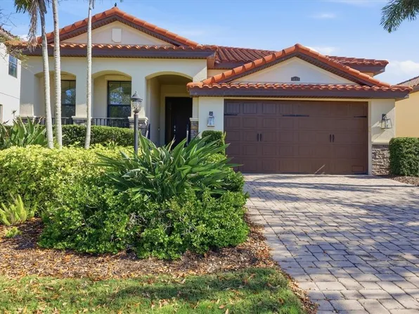 5423 Title Row Dr, Bradenton, FL 34210