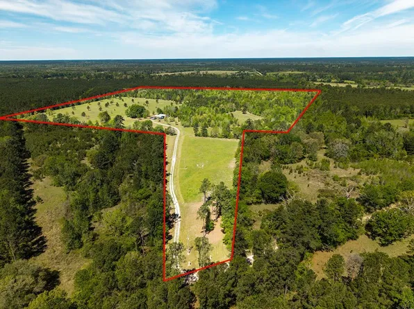 1617 S Scrub Creek Rd, Groveton, TX 75845