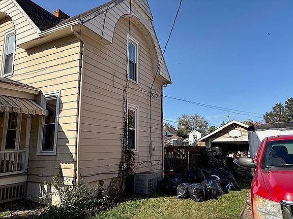 2nd image of 503 E Burgess St