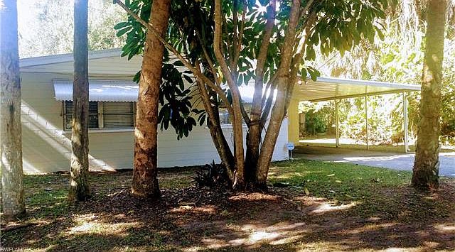 1st image of 1601 Beachwood Dr