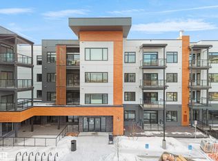 7459 May Cmn NW #402, Edmonton, AB T6R0X4