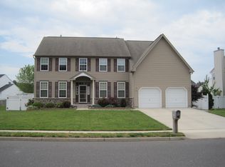 11 Wildcat Branch Dr, Sicklerville, NJ 08081