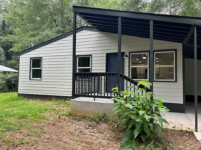 3 bed, 2.5 bath, 1200 sqft, $1,925 — Photo 3