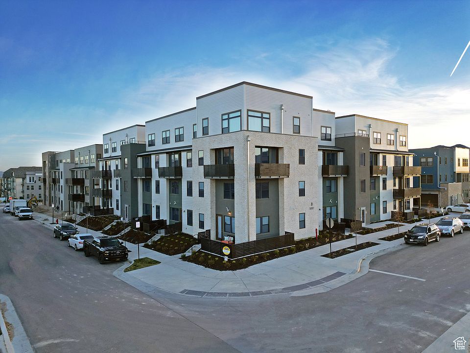 5227 W Reventon Dr South Jordan UT Zillow