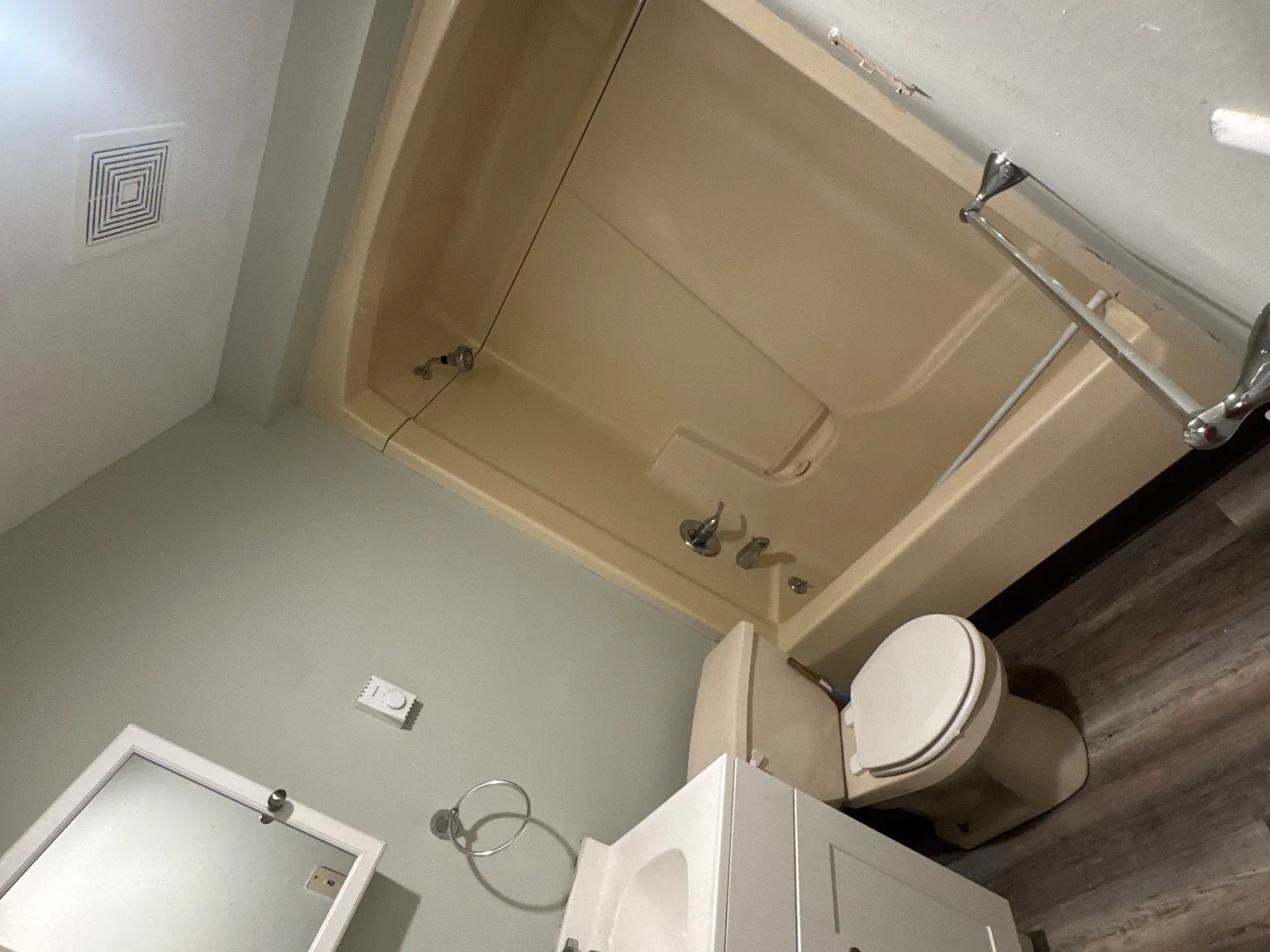 2 bed, 620 sqft, $950 — Photo 1