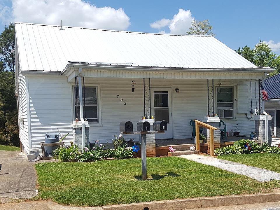 1st image of 802 Princeton St