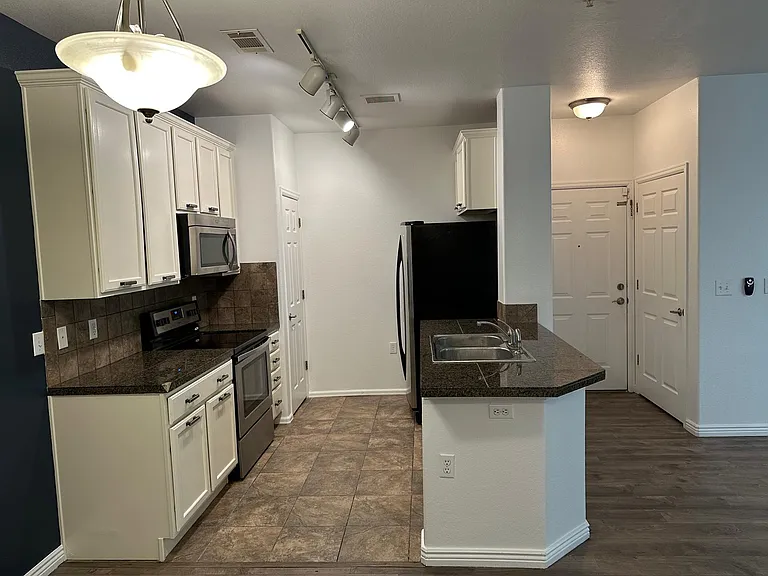 2672 S Cathay Way #103 — Photo 23