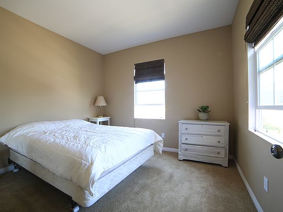 Second upstairs bedroom