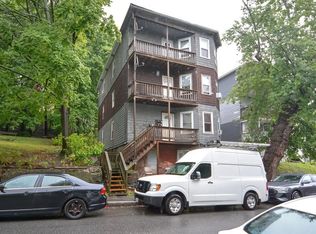 31 Rodney St, Worcester, MA 01605