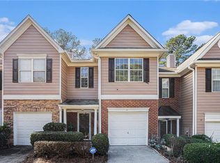 29 Oak Green Dr, Lawrenceville, GA 30044