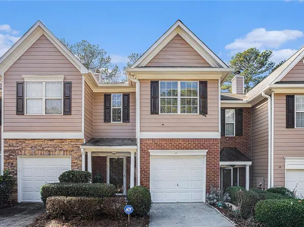29 Oak Green Dr, Lawrenceville, GA 30044