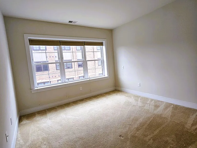 2905 Bleeker St #205 — Photo 6