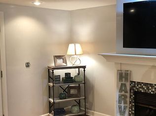 N3145 Satinwood Rd, Lake Geneva, WI 53147