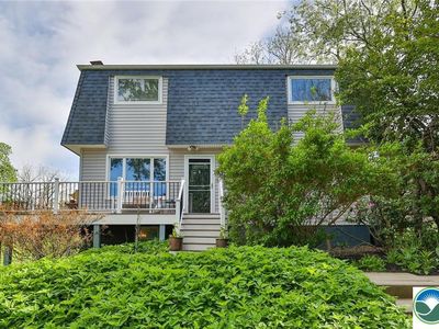 636 W Oxford St, Coopersburg, PA, 18036