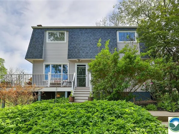 636 W Oxford St, Coopersburg, PA 18036