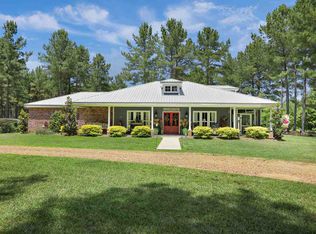 999 Doc Henry Cv, Terry, MS 39170