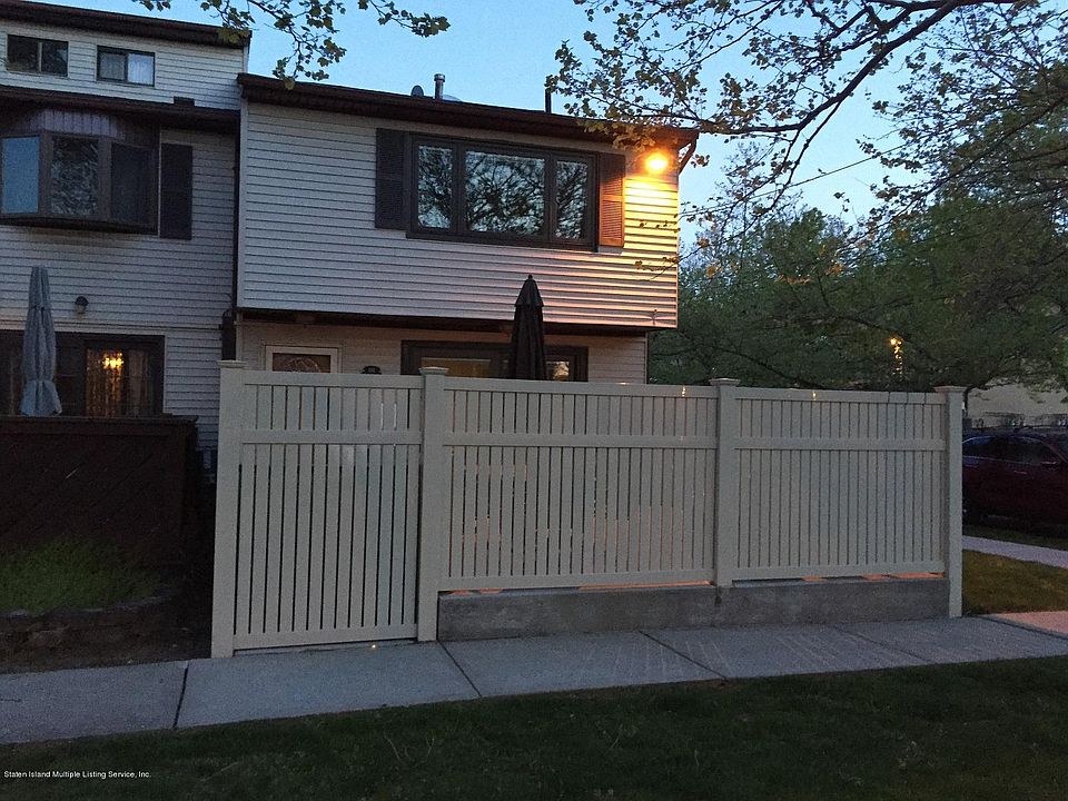 1st image of 10 Bunnell Ct #A