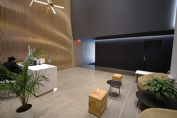 Rented by Oxford Property Group | media 7