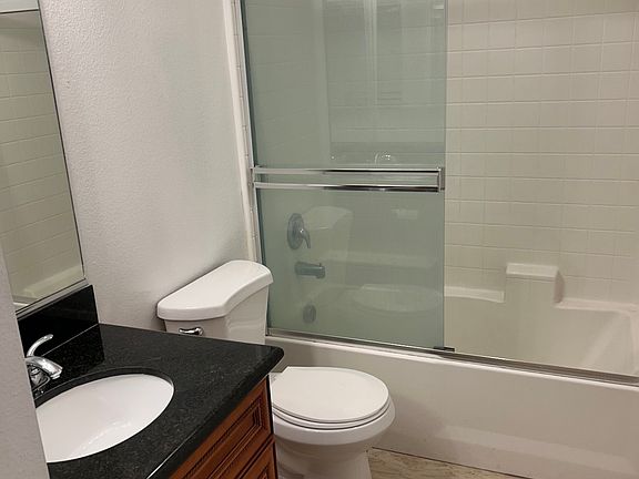 5th image of 8471 Laurel Ave #206