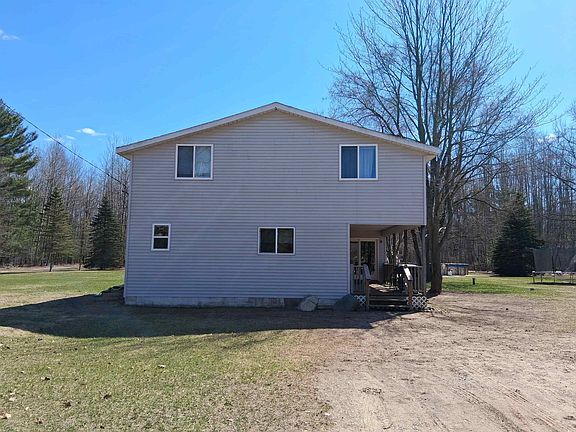 3rd image of 3739 Pratt Lake Rd