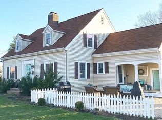 15 Durant Ave, Dedham, MA 02026