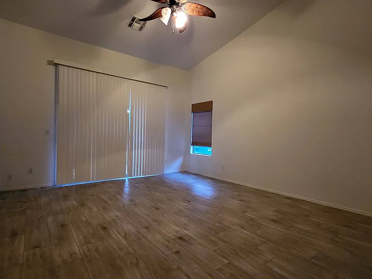 4128 W Menadota Dr — Photo 3