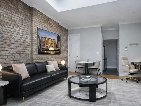 120 Christopher Street image 1 of 4