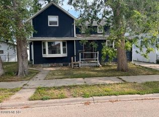 920 4th Ave SW, Aberdeen City, SD 57401
