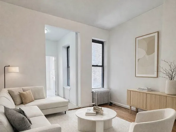 507 East 81st Street image 1 of 7