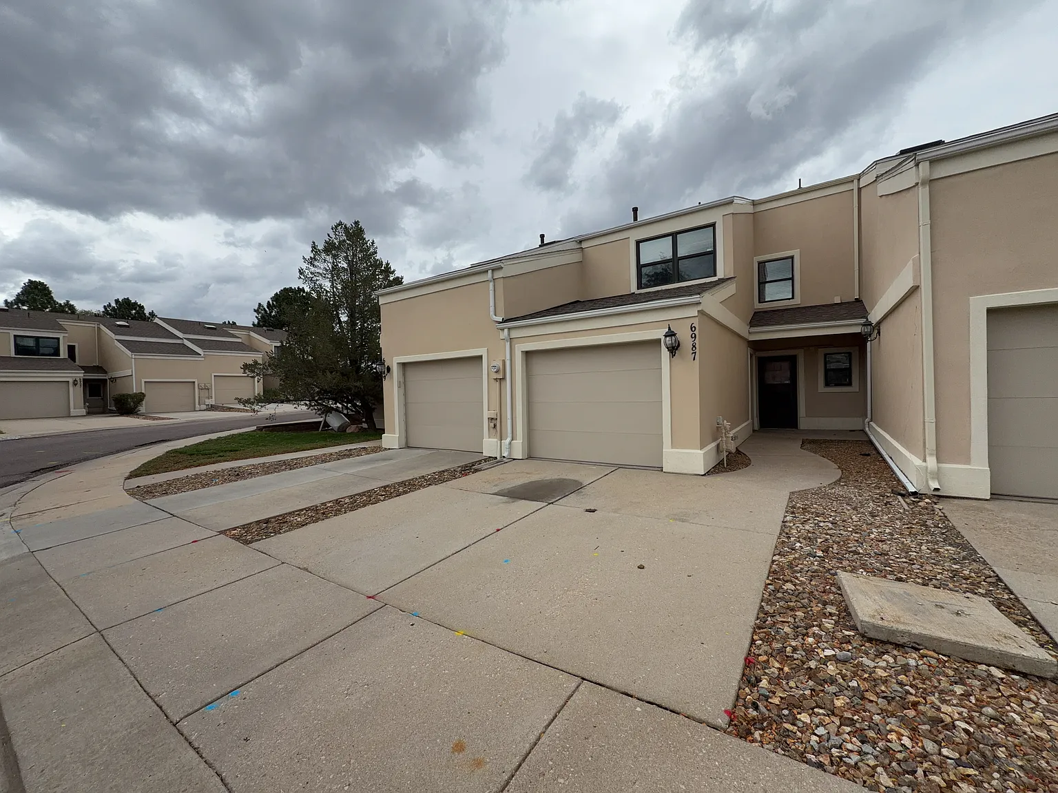 6987 Gayle Lyn Lane — Photo 1