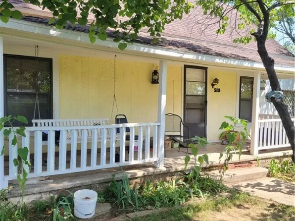 518 S Locust St, Sallisaw, OK 74955