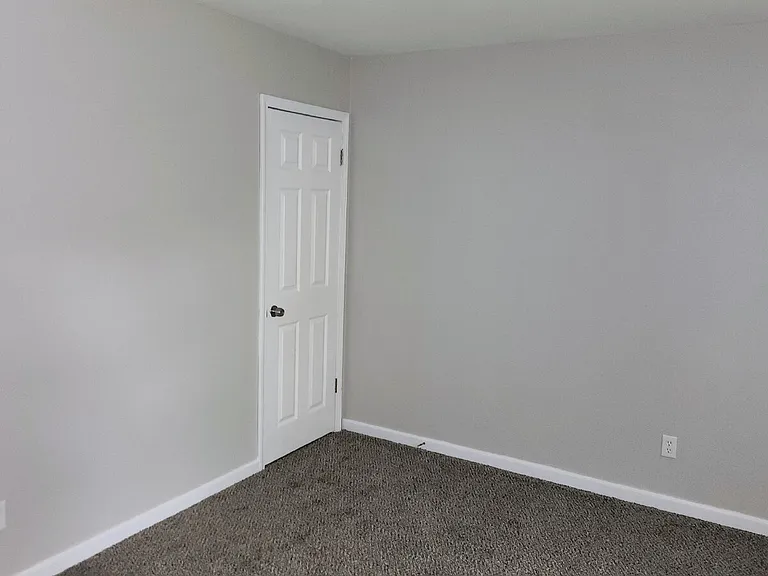 7323 Landi Ct — Photo 3