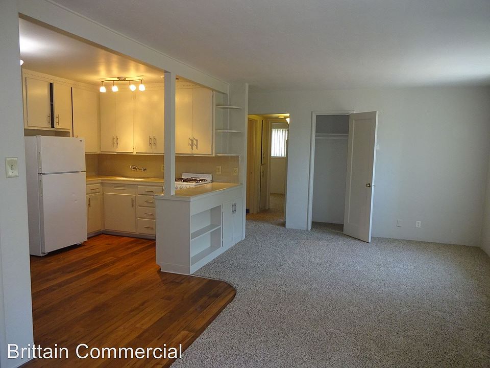 1st image of 2900 Marconi Ave APT 14
