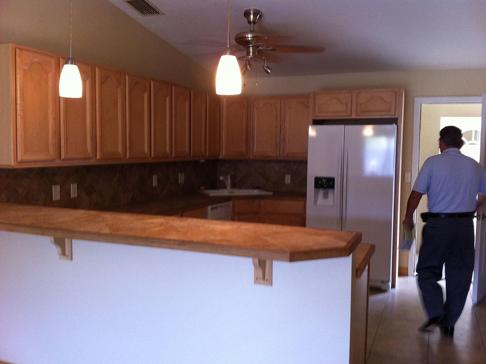 1st image of 1710 Espanola Ave