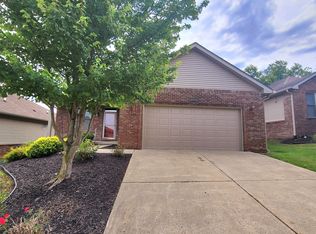 460 Glenview Dr, Greencastle, IN