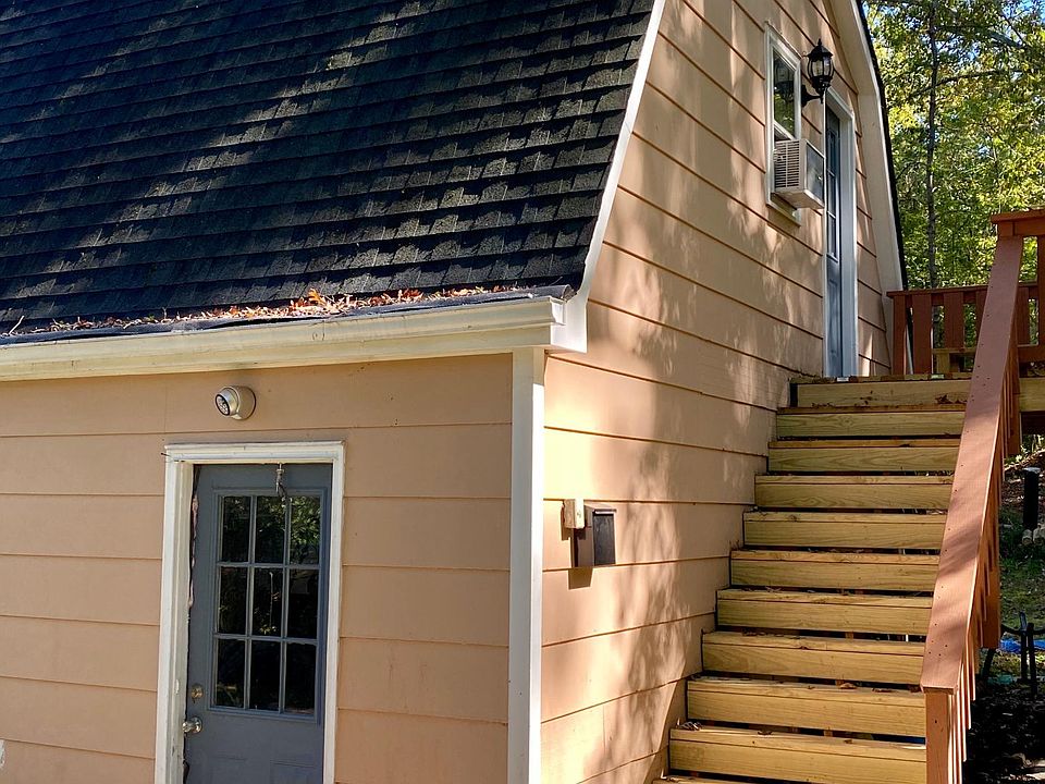 1st image of 7725 Gunston Dr