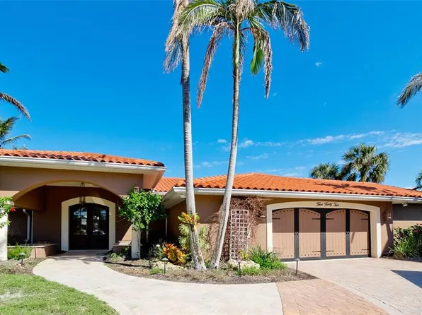 542 67th St, Holmes Beach, FL 34217