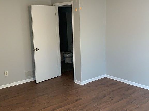 3rd image of 3133B Dove Ct