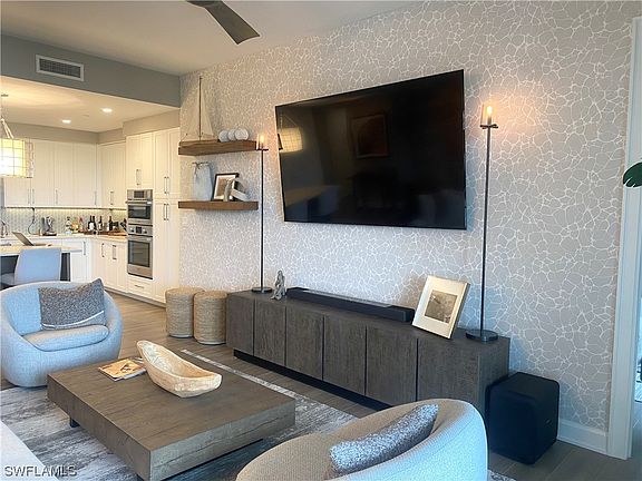 3rd image of 1115 Central Ave #447