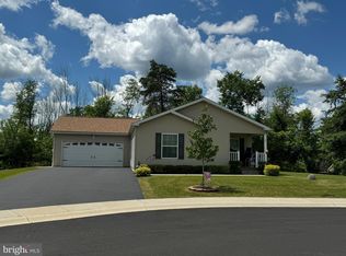 90 Middlemarch Rd, Douglassville, PA 19518