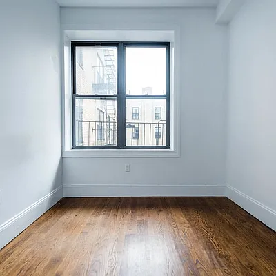 Rented by Nooklyn NYC LLC | media 12