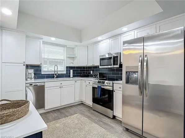 4613 SE 5th AVE #108, CAPE CORAL, FL 33904