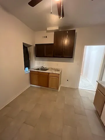 4 bed, 1272 sqft, $1,650 — Photo 2