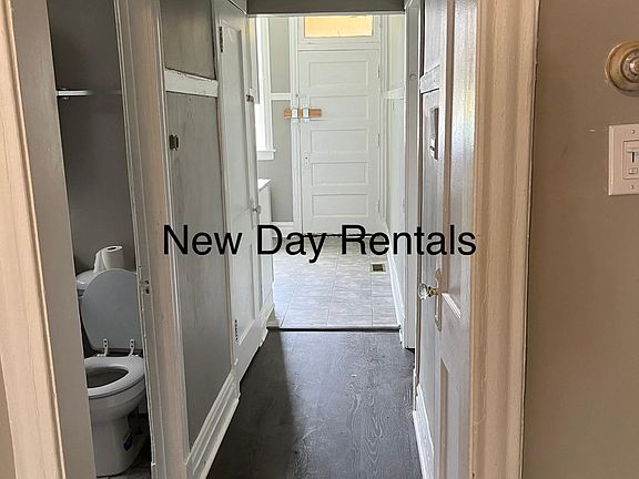 inside hall view to kitchen