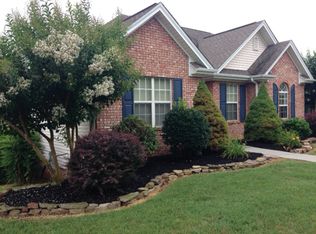 4451 Holly Tree Ln, Morristown, TN 37814