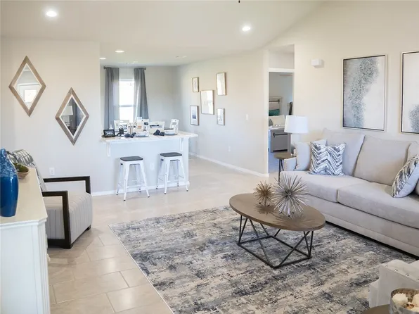 1733 Ace Ave, Gentry, AR 72734