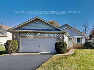 9420 2nd Ave, Cary, IL 60013