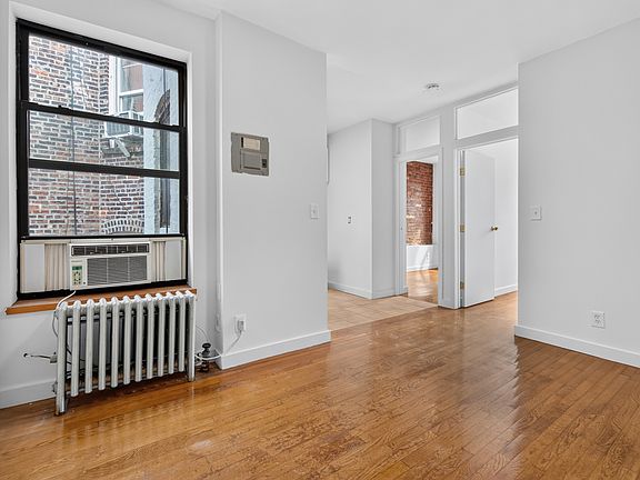 2nd image of 631 E 11th St #24