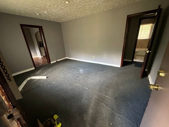 2nd image of 3522 Norwood Ave