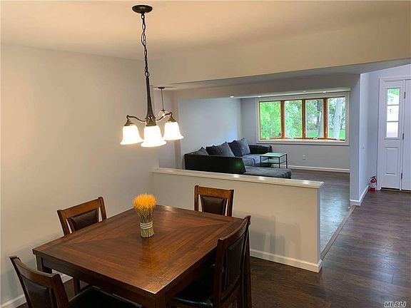 5th image of 111 Auborn Ave